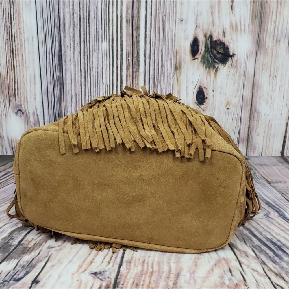Frye Double Fringe Phoebe Suede Bucket Bag. Textured Tan suede. Western boho EUC - Picture 5 of 13
